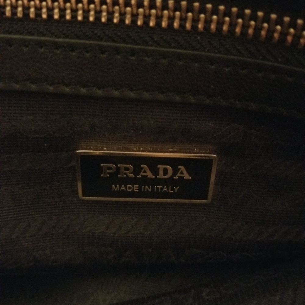 Prada Black Nappa Gaufre Ruched - Picture 3 of 6